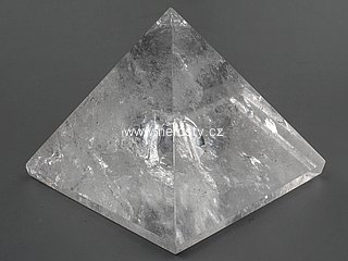 křišťál, pyramida