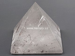 křišťál, pyramida